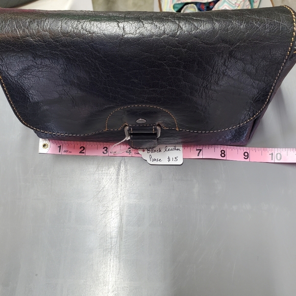 Black Leather Crossbody Purse 👛 - Picture 15 of 16